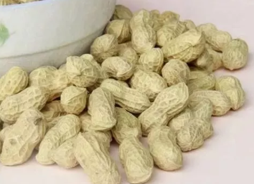 哺乳期吃花生下奶嗎 哺乳期催乳湯怎么選擇