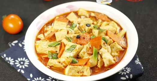 哺乳期吃豆腐下奶嗎 哺乳期吃豆腐的營養功效