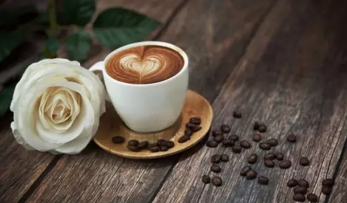 哺乳期喝咖啡會回奶嗎 哺乳期什么時候適合喝咖啡