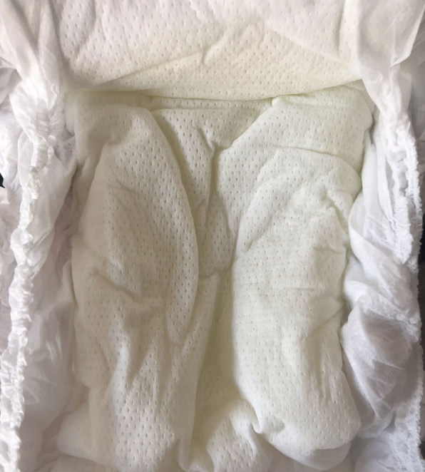 奇莫皇家至柔紙尿褲好用嗎 奇莫皇家至柔紙尿褲會不會起坨 奇莫皇家至柔紙尿褲好用嗎 奇莫皇家至柔紙尿褲會不會起坨