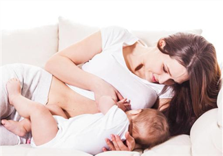 喂奶喂成大小胸了怎么辦 大小奶怎么糾正