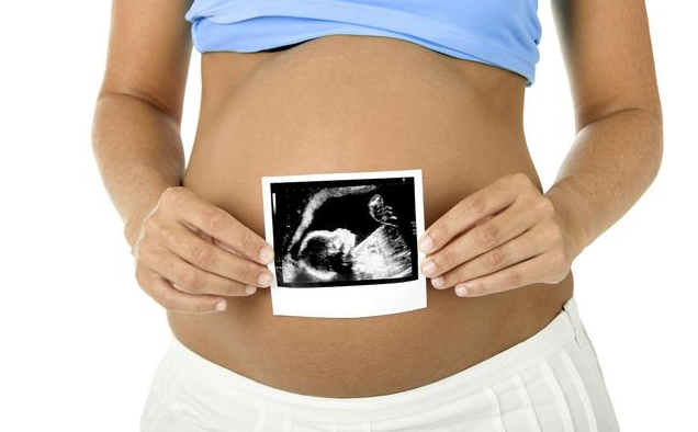 女翻男和男翻女是怎么回事 誰(shuí)決定的孩子的性別