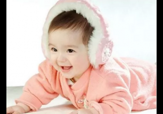 新生兒驚跳反應會對孩子有影響嗎 新生兒驚跳反應如何緩解