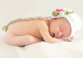 新生兒臍帶脫落后多久可以碰水 新生兒臍帶如何護理