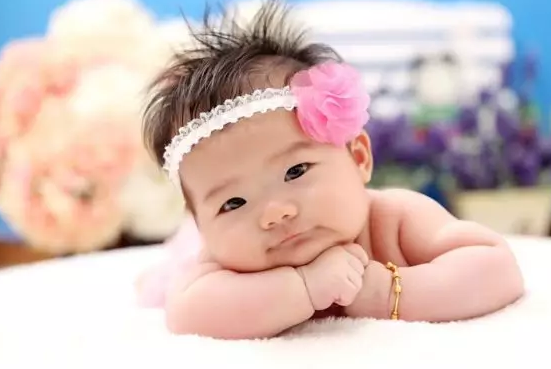 一句簡單的曬娃句子 簡短曬娃句子朋友圈