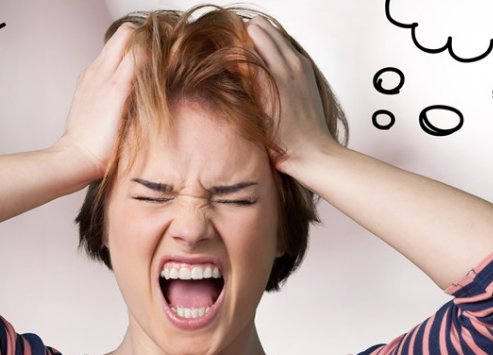 如何避免產(chǎn)后坐月子腰疼 產(chǎn)后腰疼怎么辦