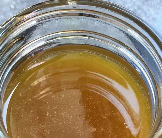 孕婦喝蜂蜜水胎兒頭會大嗎 孕婦喝蜂蜜水對胎兒會有影響嗎