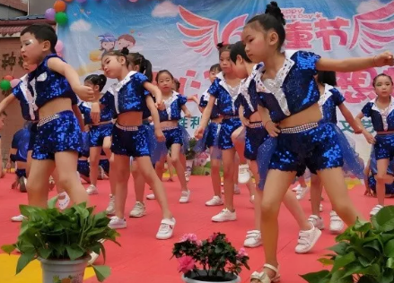 幼兒園慶六一兒童節活動報道 幼兒園兒童節報道新聞稿