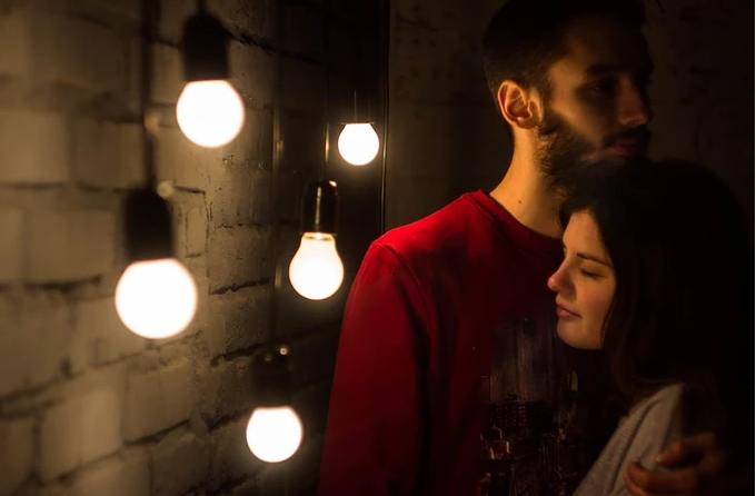 夫妻一個月幾次性生活正常 如何提高性生活質量