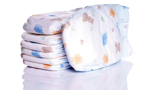 寶寶紙尿褲怎么穿最好 如何給寶寶選擇合適的型號