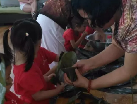 2019幼兒園端午節(jié)活動(dòng)報(bào)道新聞稿 幼兒園端午節(jié)活動(dòng)簡(jiǎn)訊