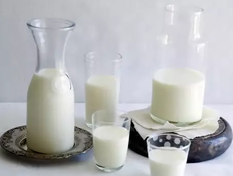 孕期喝牛奶對寶寶好嗎 孕婦喝的牛奶怎么選擇