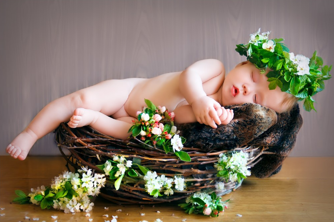 孩子多爬有什么好處 為什么要讓孩子多多的爬行