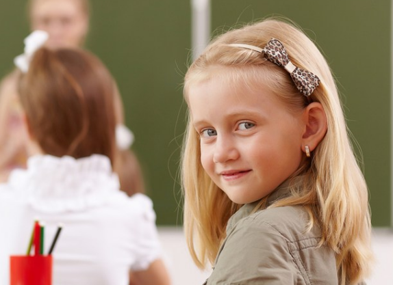 六一不能陪孩子過的心情說說 兒童節不能陪伴孩子愧疚句子