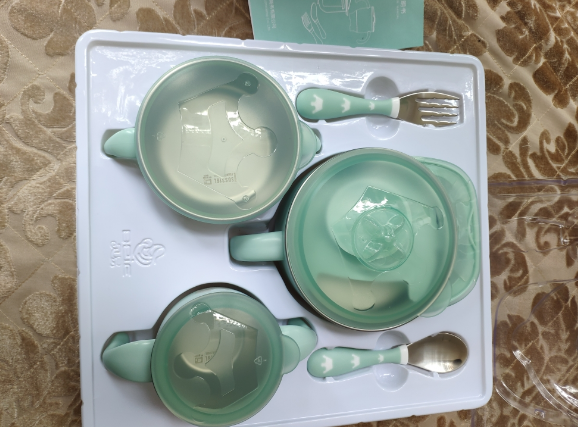 貝易兒童餐具寶寶拿著方便嗎 貝易兒童餐具用起來感覺如何 貝易兒童餐具寶寶拿著方便嗎 貝易兒童餐具用起來感覺如何