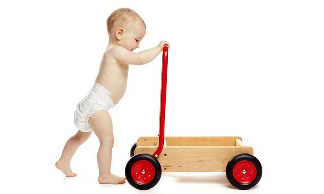 寶寶走路踮腳正常嗎 走路踮腳需要去醫(yī)院的情況