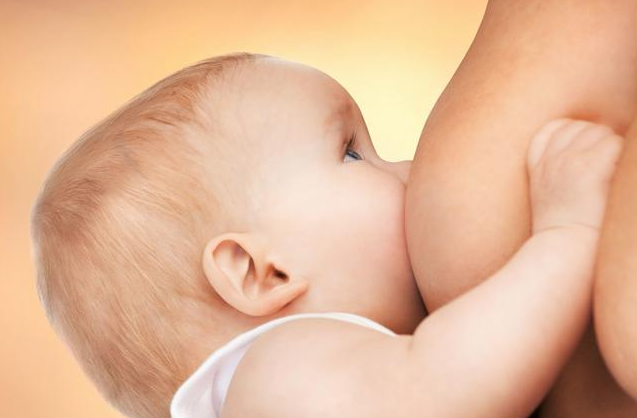 新生兒自帶三天口糧是什么意思 產后開奶的正確方式