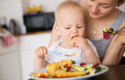 夏天寶寶發燒了能吹空調嗎 寶寶夏季發燒了怎么辦 夏天寶寶發燒了能吹空調嗎 寶寶夏季發燒了怎么辦