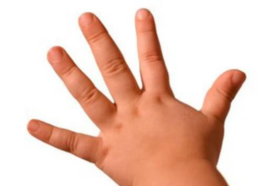 寶寶剪指甲不配合怎么辦 如何幫助寶寶剪指甲