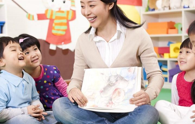 2019幼兒園畢業典禮邀請函內容 幼兒園畢業邀請函怎么寫