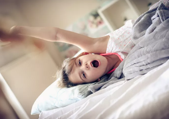 孩子睡覺打呼嚕是正常的嗎 孩子睡覺打呼嚕怎么辦