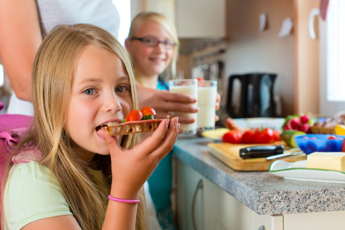 孩子輔食吃白肉好紅肉好 什么肉給孩子吃最健康 孩子輔食吃白肉好紅肉好 什么肉給孩子吃最健康