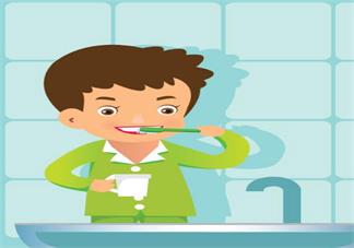 寶寶什么時候長第一顆牙齒 寶寶在長牙齒的時候會有什么表現