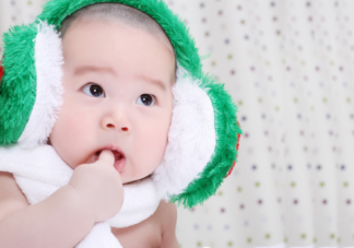 新生兒吐奶嚴重怎么辦 如何預防新生兒吐奶