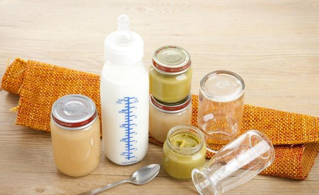 生牛乳和脫脂奶粉有什么區別 生牛乳和脫脂奶粉哪個更好