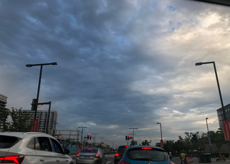 夏天天氣涼爽的說說 夏天雨后涼快的句子朋友圈