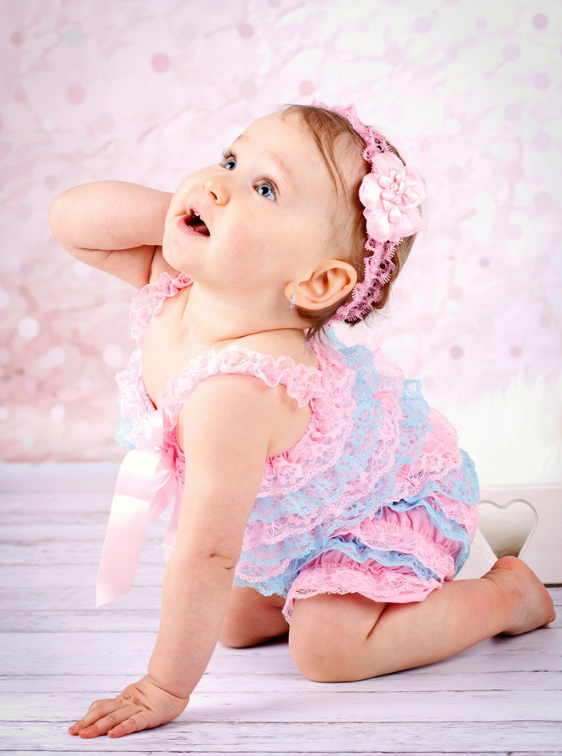 為什么孩子吃奶的時(shí)候會(huì)被奶嗆到 寶寶嗆奶原因解答