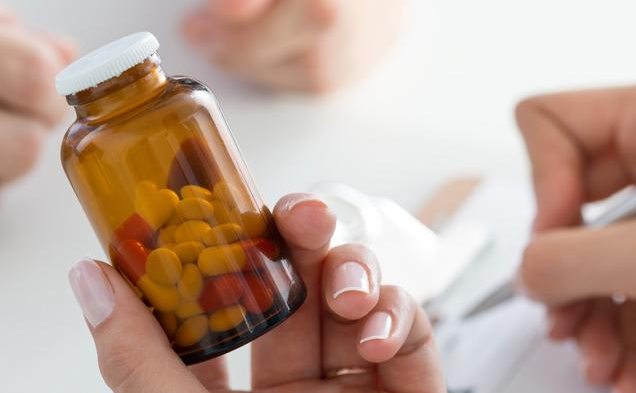 哺乳期媽媽感冒發(fā)燒能喂奶嗎 哺乳期媽媽生病要注意什么