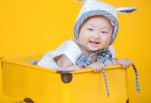 寶寶一周歲朋友圈祝福語 寶寶一周歲朋友圈說說