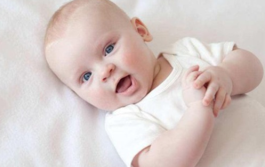 孩子可以喝藿香正氣水嗎 幾歲寶寶可以喝藿香正氣水