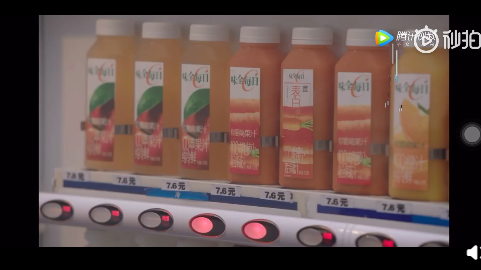 親愛的熱愛的14集佟年唱的歌名是什么 錄音棚唱的歌叫什么