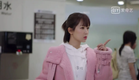 親愛的熱愛的佟年服飾穿搭圖匯總 佟年同款衣服多少錢