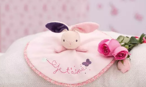 安撫巾會影響寶寶獨立嗎 寶寶安撫巾如何引入