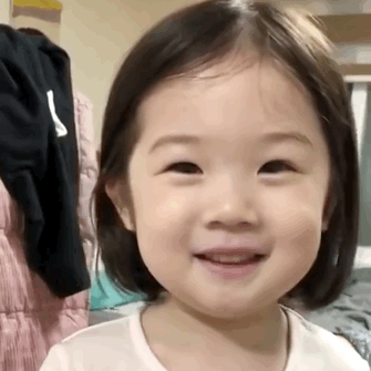 韓國萌娃金雪表情包 萌娃金雪動態gif表情包 韓國萌娃金雪表情包 萌娃金雪動態gif表情包