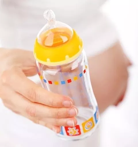 給孩子清洗奶瓶怎么做好 清洗寶寶奶瓶要注意哪些事情 給孩子清洗奶瓶怎么做好 清洗寶寶奶瓶要注意哪些事情