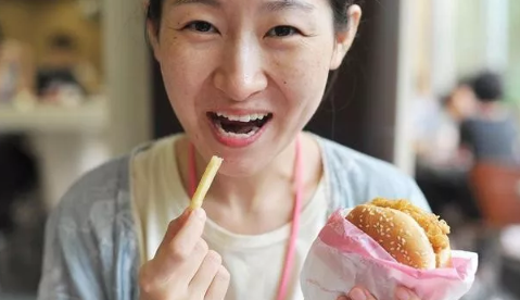 孕婦鉛中毒癥狀有哪些 孕婦用化妝品要謹(jǐn)慎