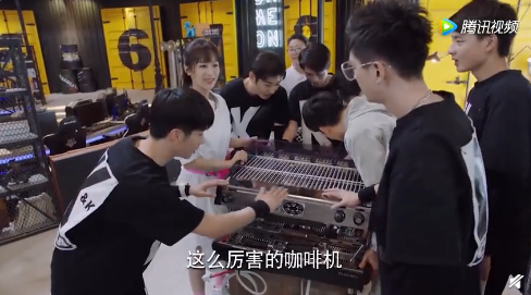 親愛的熱愛的佟年泡咖啡是哪一集 佟年泡的咖啡圖案一覽 親愛的熱愛的佟年泡咖啡是哪一集 佟年泡的咖啡圖案一覽