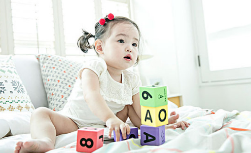 安靜的孩子注意力更高嗎 提升孩子注意力的方法 安靜的孩子注意力更高嗎 提升孩子注意力的方法