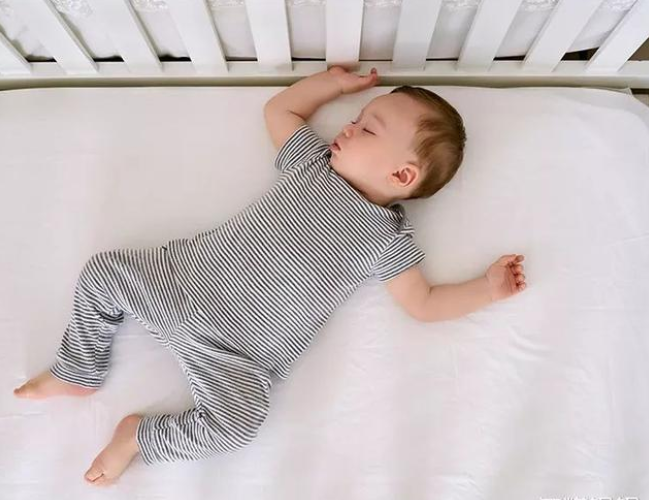 孩子睡覺磨牙是缺鈣嗎 孩子磨牙該怎么辦