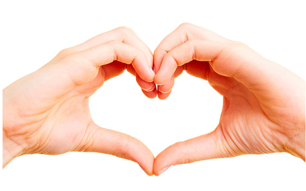 怎么用食指和大拇指捏個心 七夕表白比心手勢有哪些