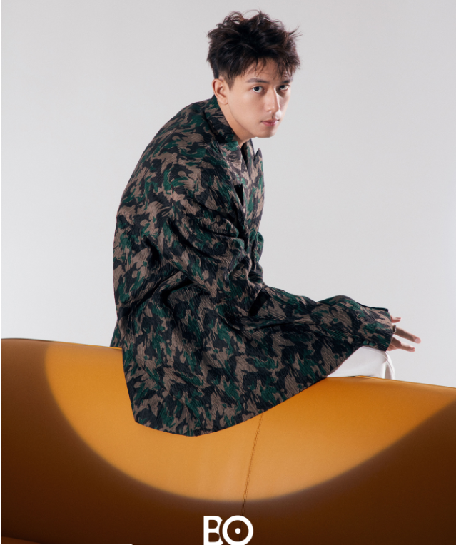 李現最新封面造型《BOBOSNAP》 李現封面造型集錦