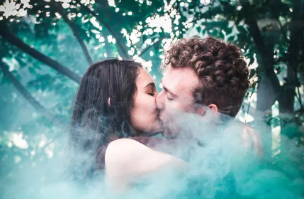 女人會性饑渴嗎 女人想要了會有什么表現 女人會性饑渴嗎 女人想要了會有什么表現