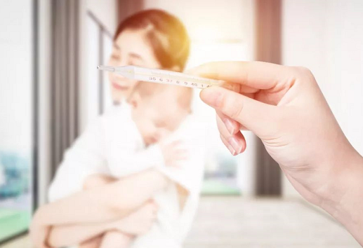 新生兒肺炎初期有什么表現(xiàn) 新生兒肺炎怎么護(hù)理