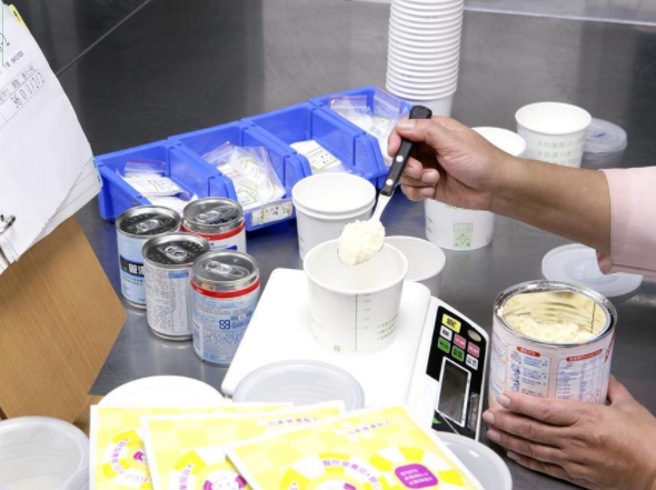 快到保質(zhì)期的奶粉可以喝嗎 如何辨別羊奶粉有沒有變質(zhì) 快到保質(zhì)期的奶粉可以喝嗎 如何辨別羊奶粉有沒有變質(zhì)