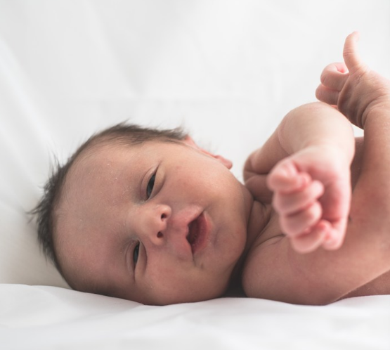 孩子突然不吃奶是什么原因 為什么孩子不吃奶拒絕母乳 孩子突然不吃奶是什么原因 為什么孩子不吃奶拒絕母乳