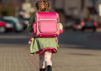 女兒第一天上幼兒園心情說說 女兒第一天上幼兒園祝福語